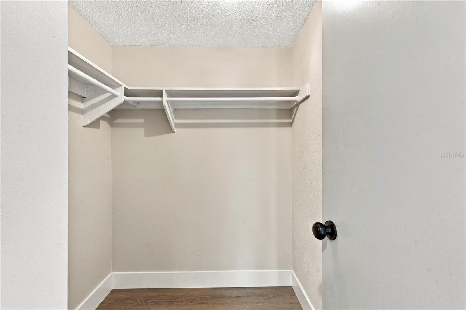 Single Family Residence at 8315 CAVALRY DR, HUDSON, photo 15 of 45