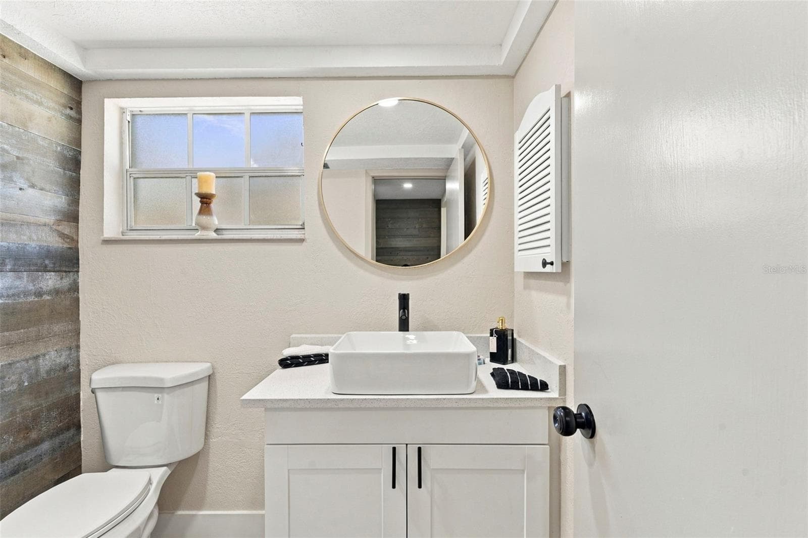 Single Family Residence at 8315 CAVALRY DR, HUDSON, photo 16 of 45