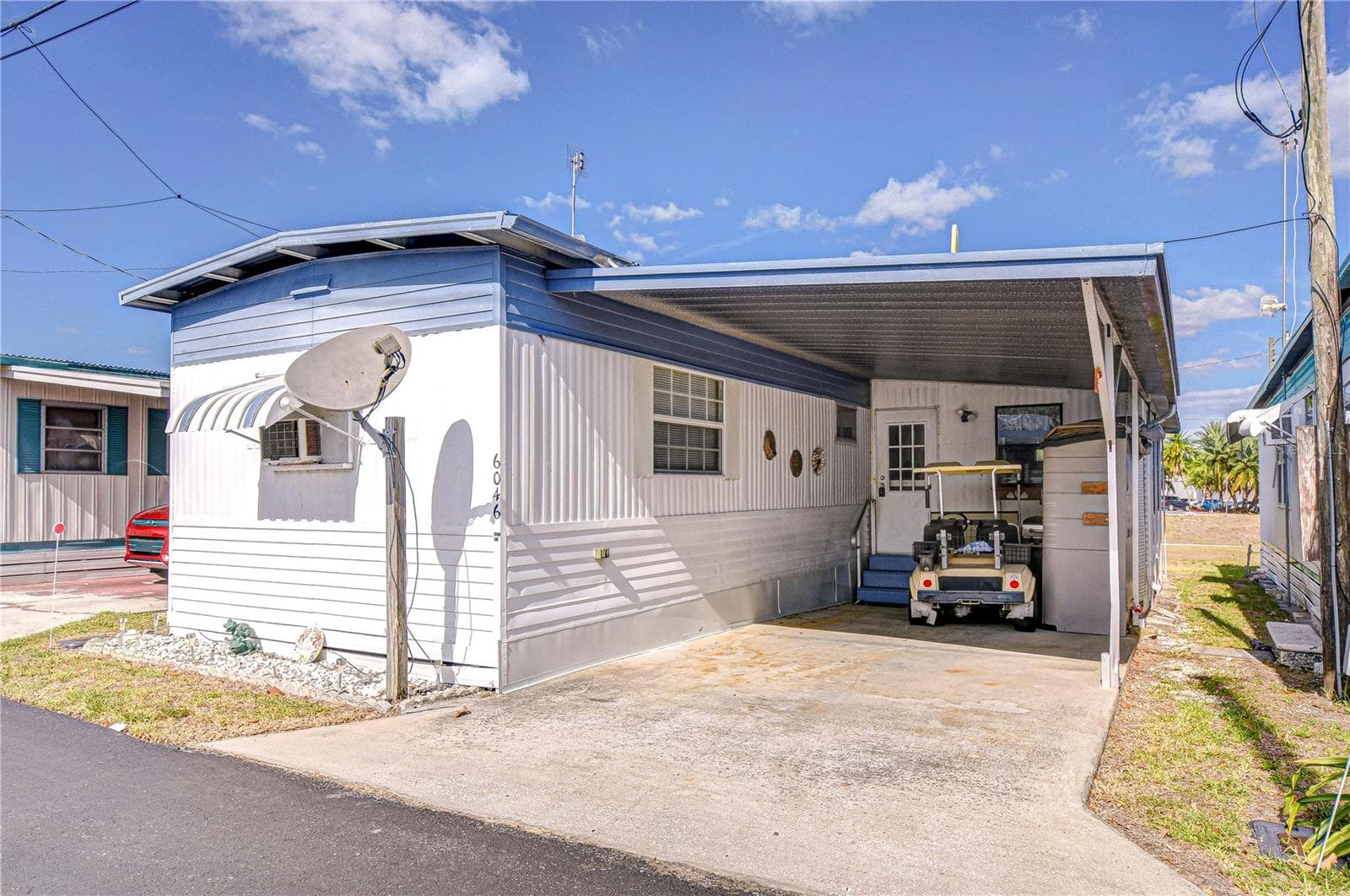 Mobile Home at 6046 HARRIET ST, ZEPHYRHILLS, photo 3 of 31