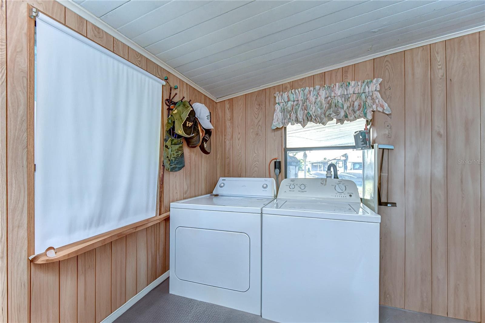 Mobile Home at 6046 HARRIET ST, ZEPHYRHILLS, photo 20 of 31