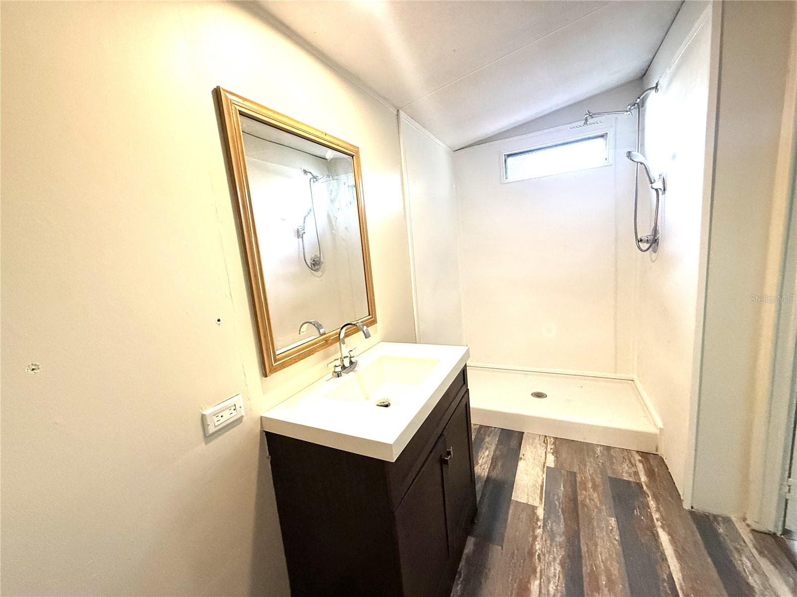 Owners Bathroom - 5111 HILL DR, ZEPHYRHILLS