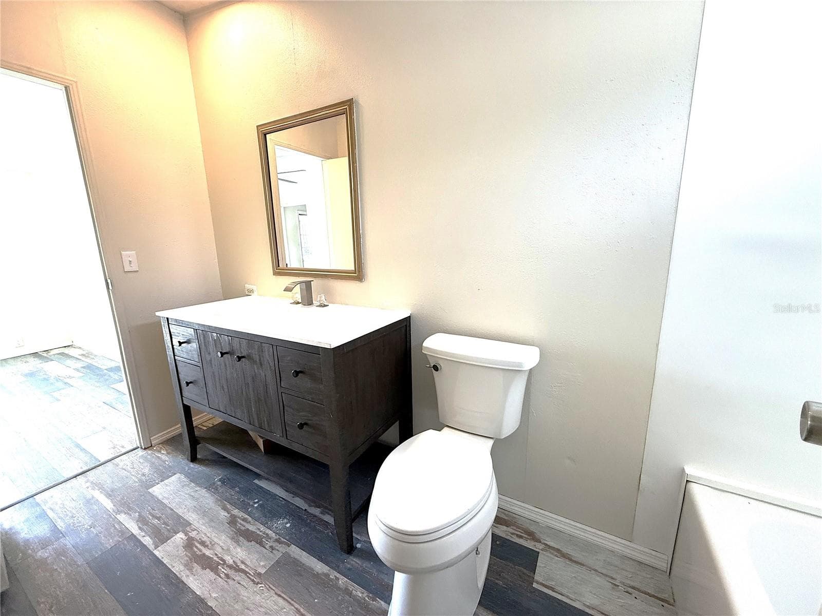 Primary Bath - 5111 HILL DR, ZEPHYRHILLS