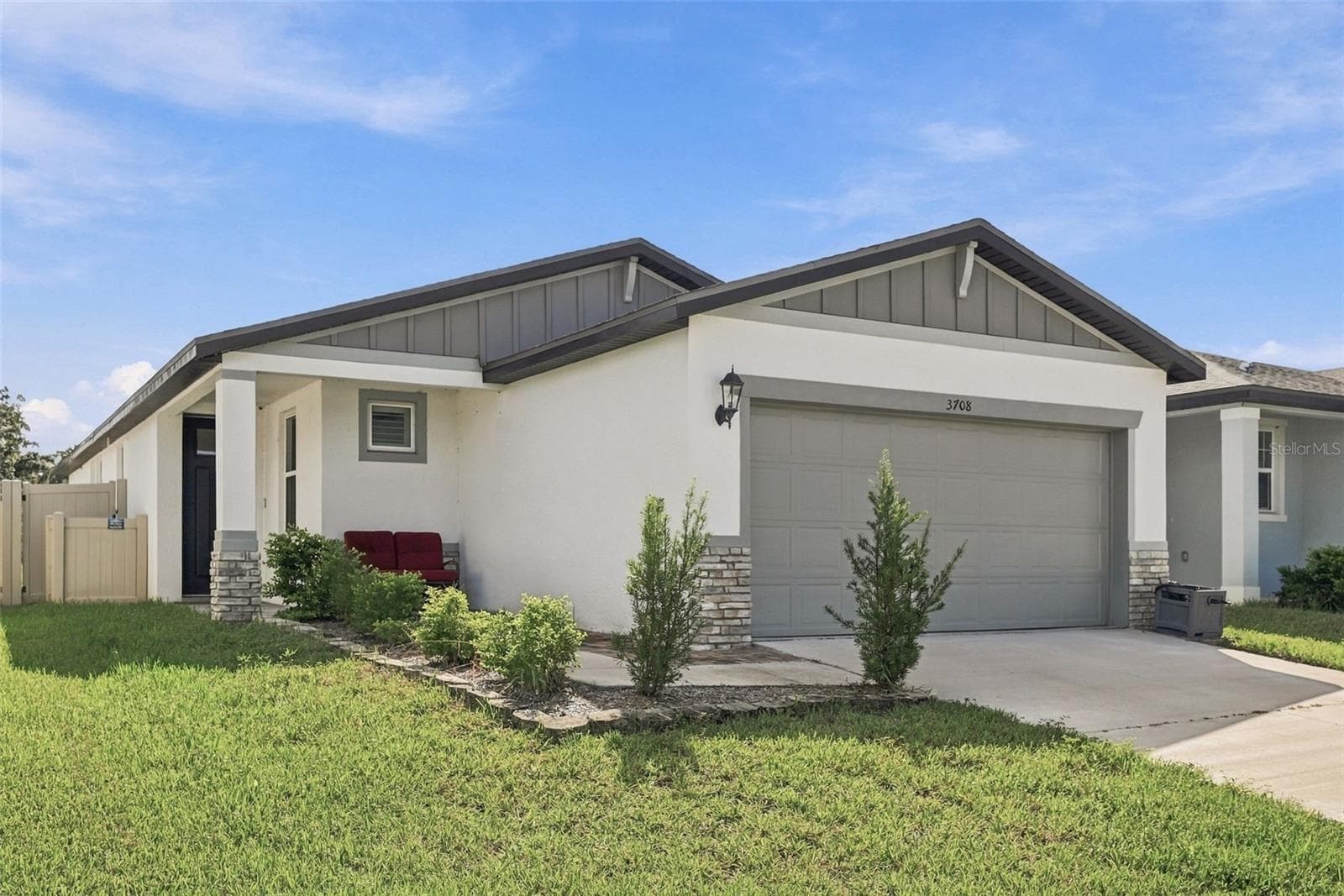 Single Family Residence at 3708 RADIANT MOUNTAIN DR, PLANT CITY, photo 2 of 48