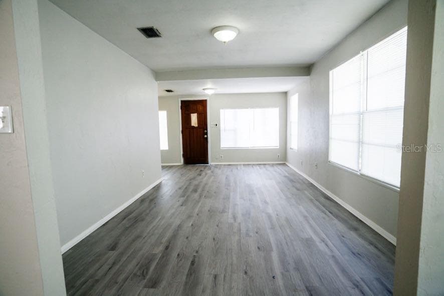 Living Room - 1424 NE 1ST AVE, GAINESVILLE