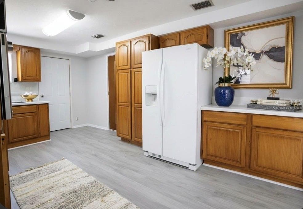 VIRTUALLY STAGED - 1424 NE 1ST AVE, GAINESVILLE