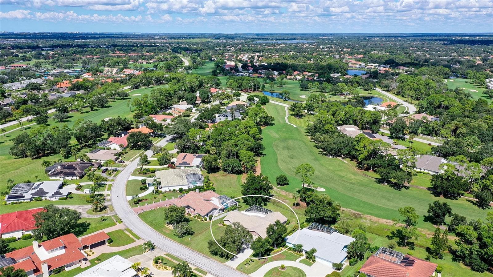 Single Family Residence at 7913 BROADMOOR PINES BLVD, SARASOTA, photo 4 of 95