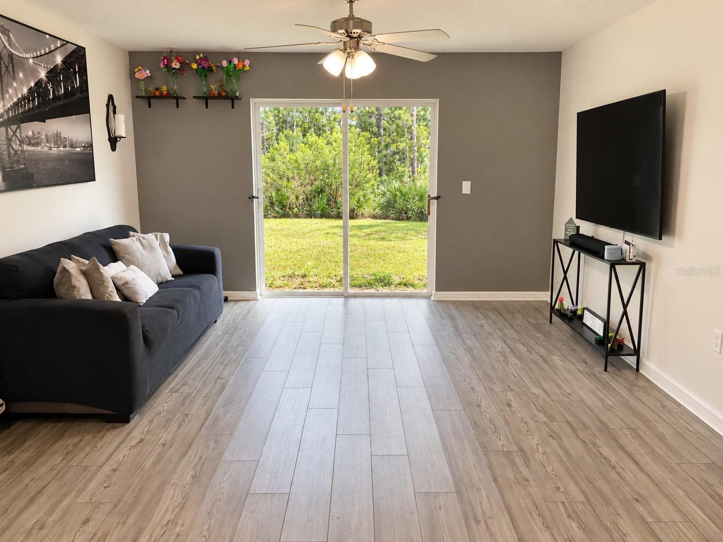 Single Family Residence at 1373 EAST PKWY, DELAND, photo 7 of 20