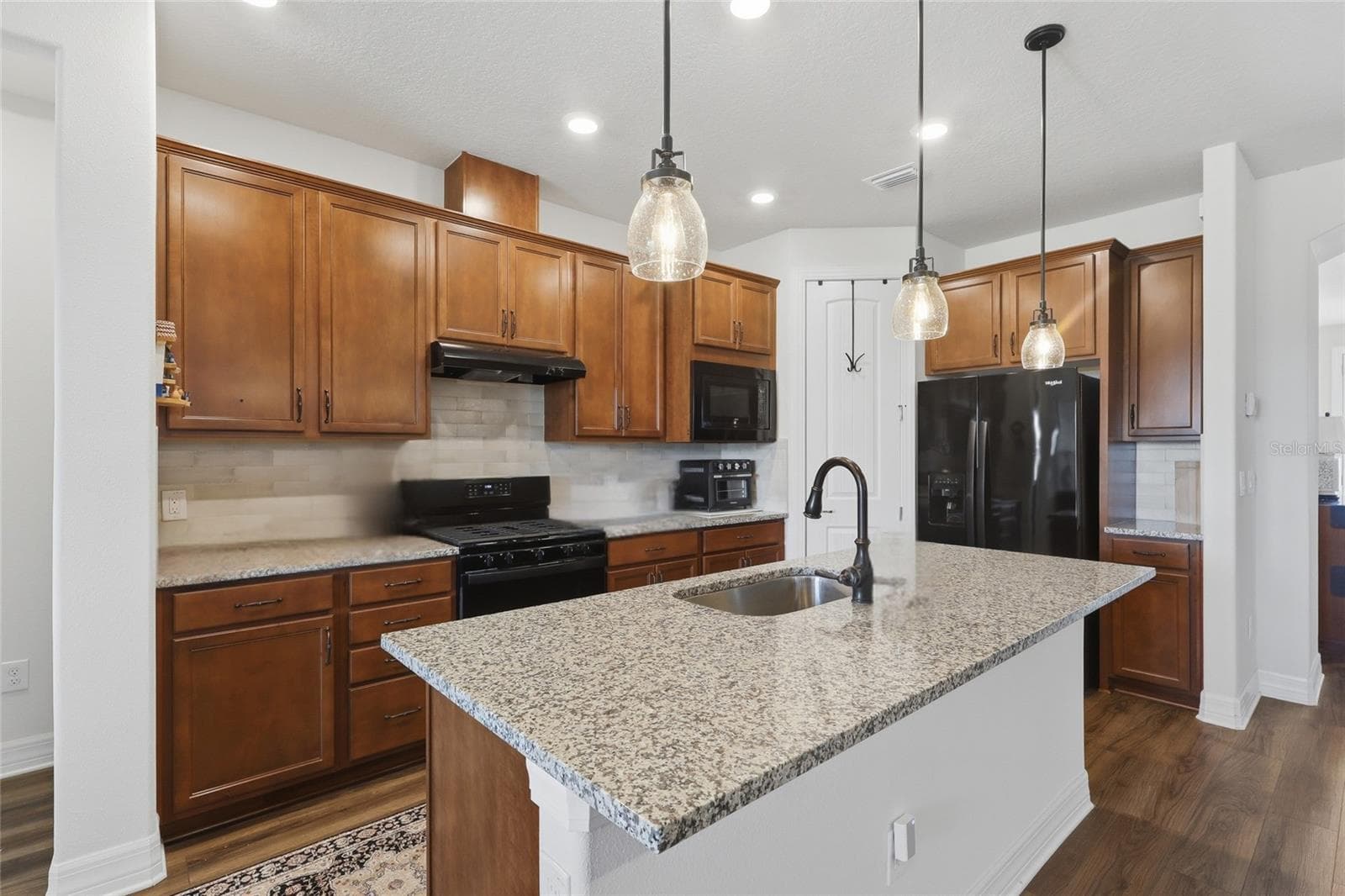 Single Family Residence at 4627 BALLAST CREST CV, LAND O LAKES, photo 3 of 39