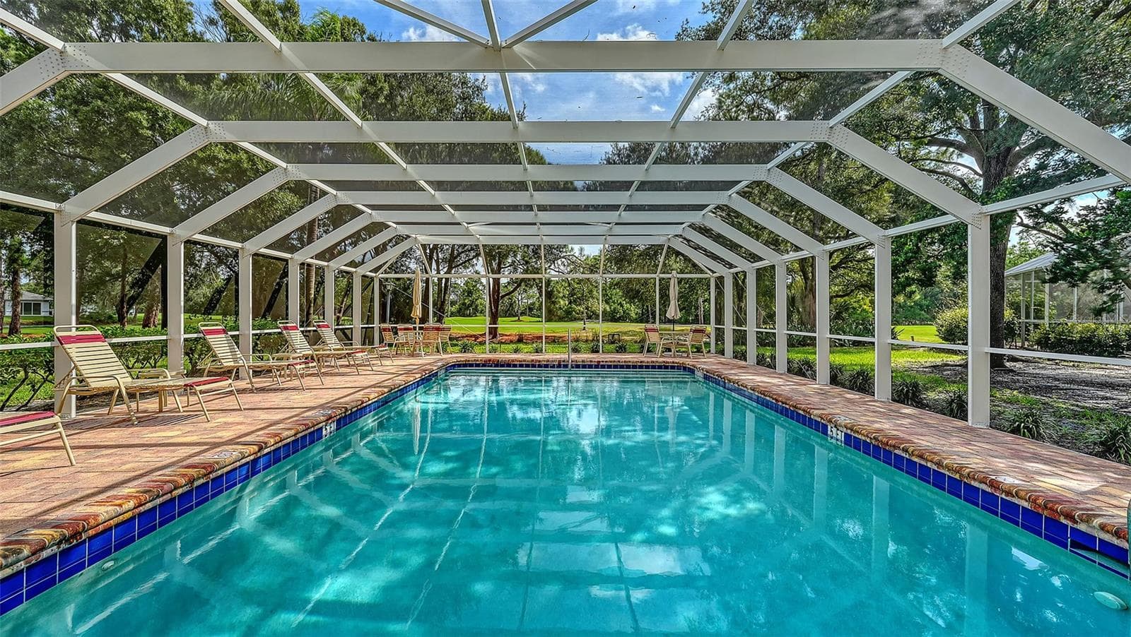 Single Family Residence at 3944 LYNDHURST CT, SARASOTA, photo 24 of 41