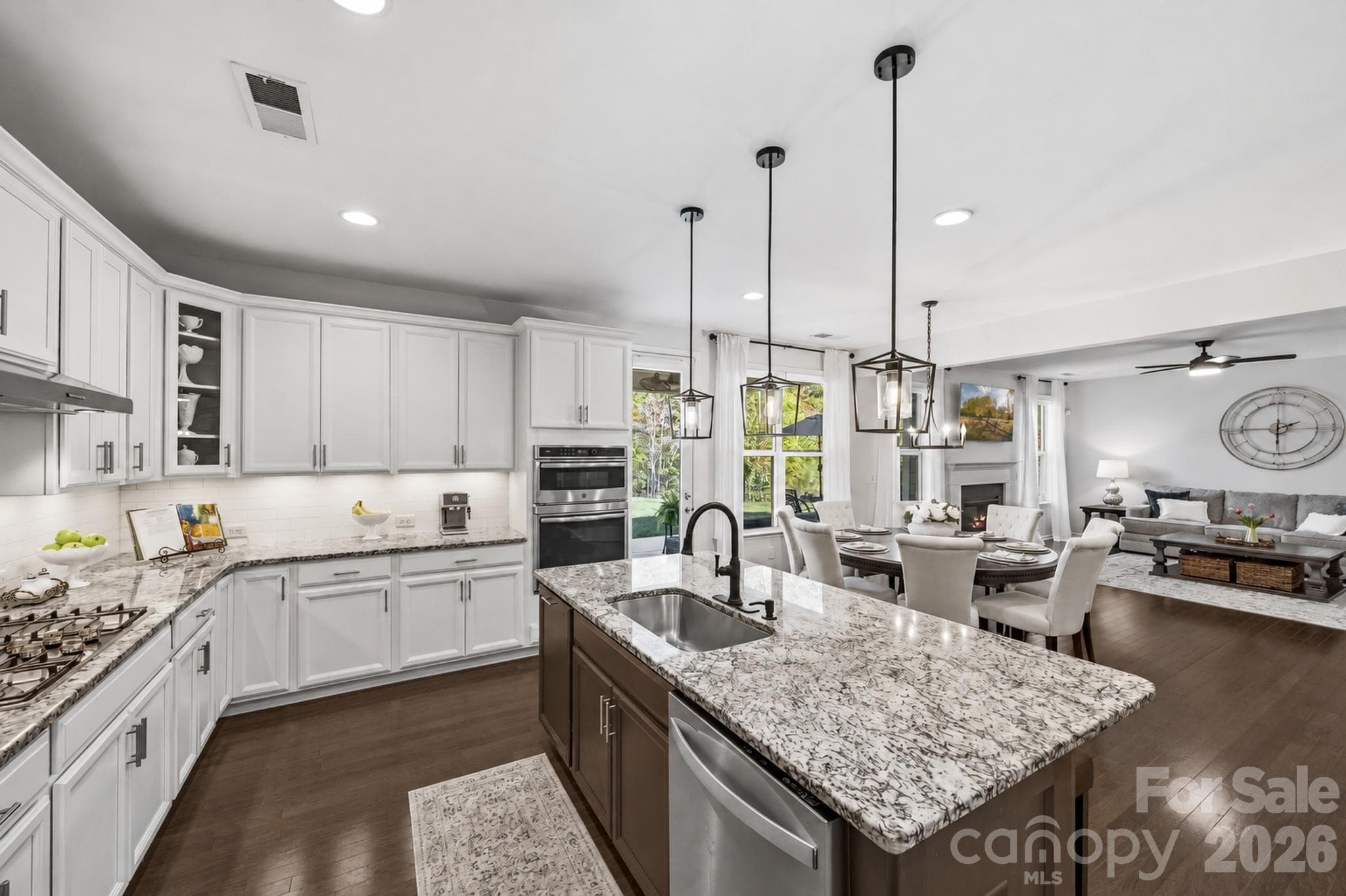 Single Family Residence at 4060 Brandywine Terrace, Lancaster, photo 14 of 47