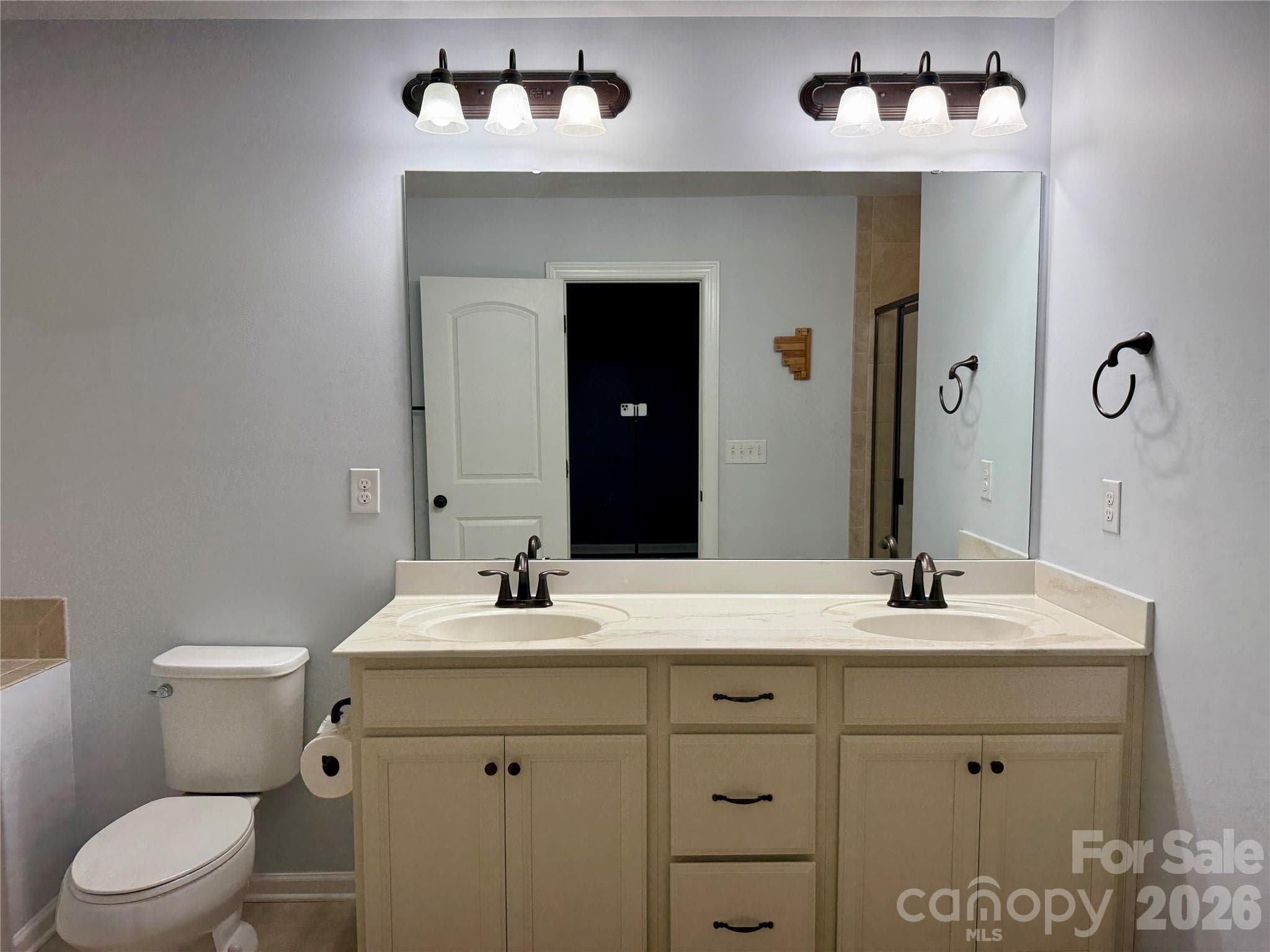 Townhouse at 9441 Glenburn Lane, Charlotte, photo 30 of 48