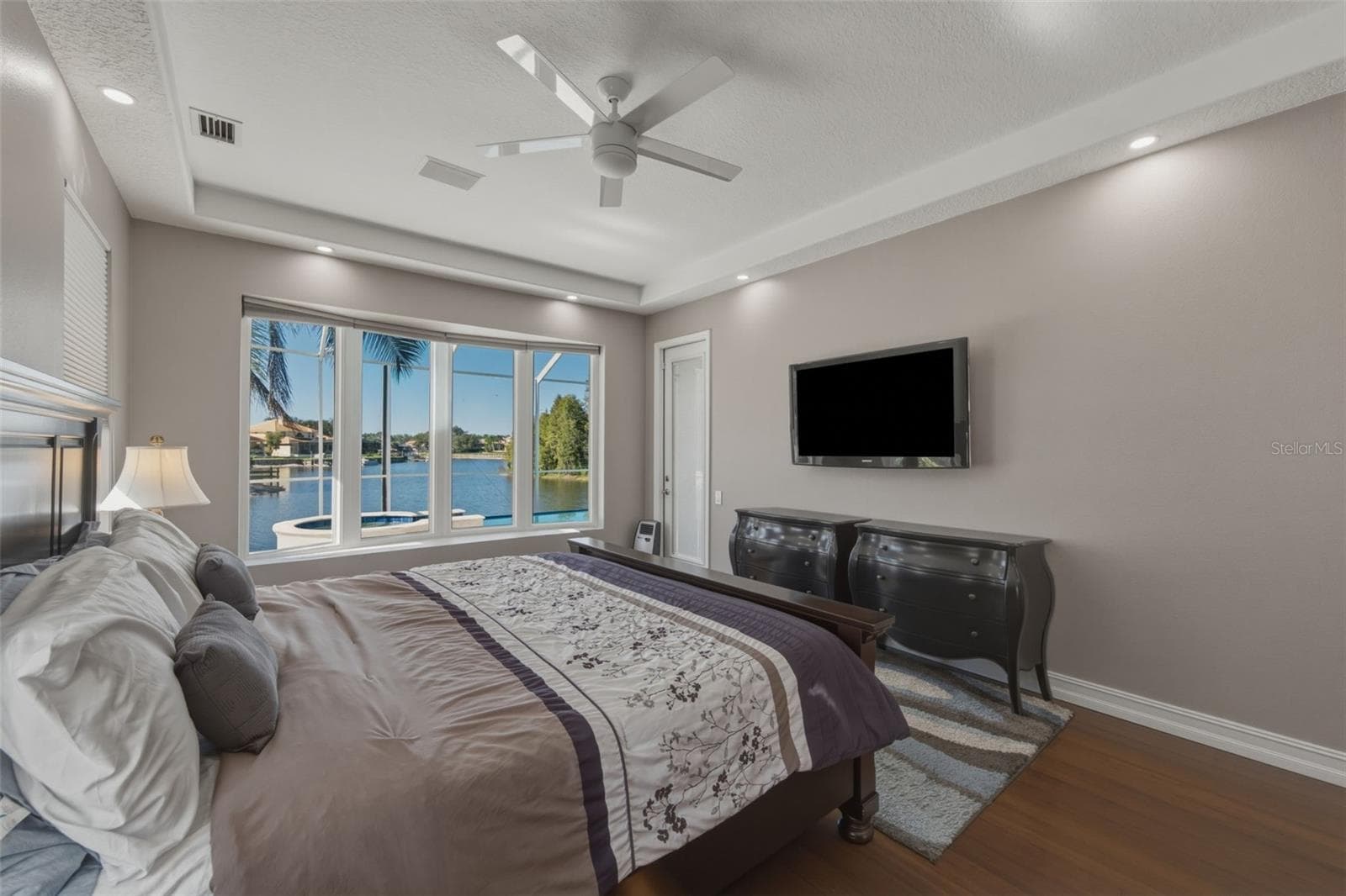 Single Family Residence at 17912 CACHET ISLE DR, TAMPA, photo 19 of 52