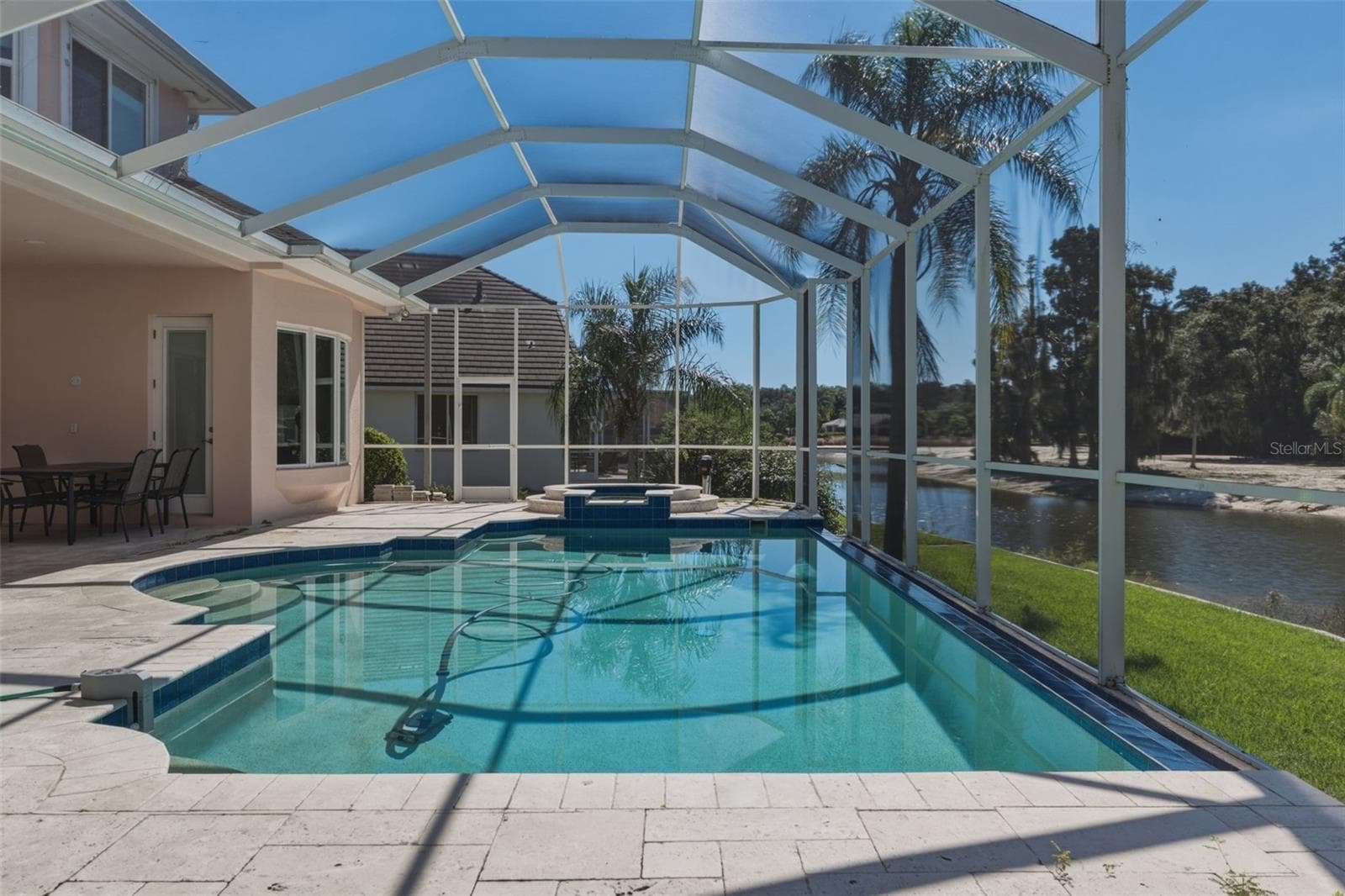 Single Family Residence at 17912 CACHET ISLE DR, TAMPA, photo 33 of 52