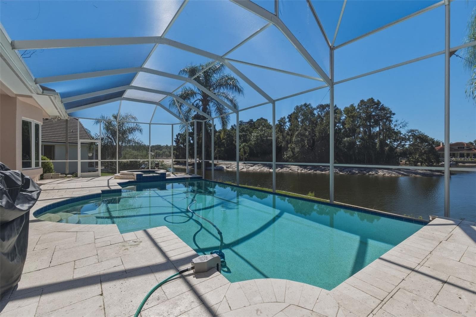 Single Family Residence at 17912 CACHET ISLE DR, TAMPA, photo 36 of 52