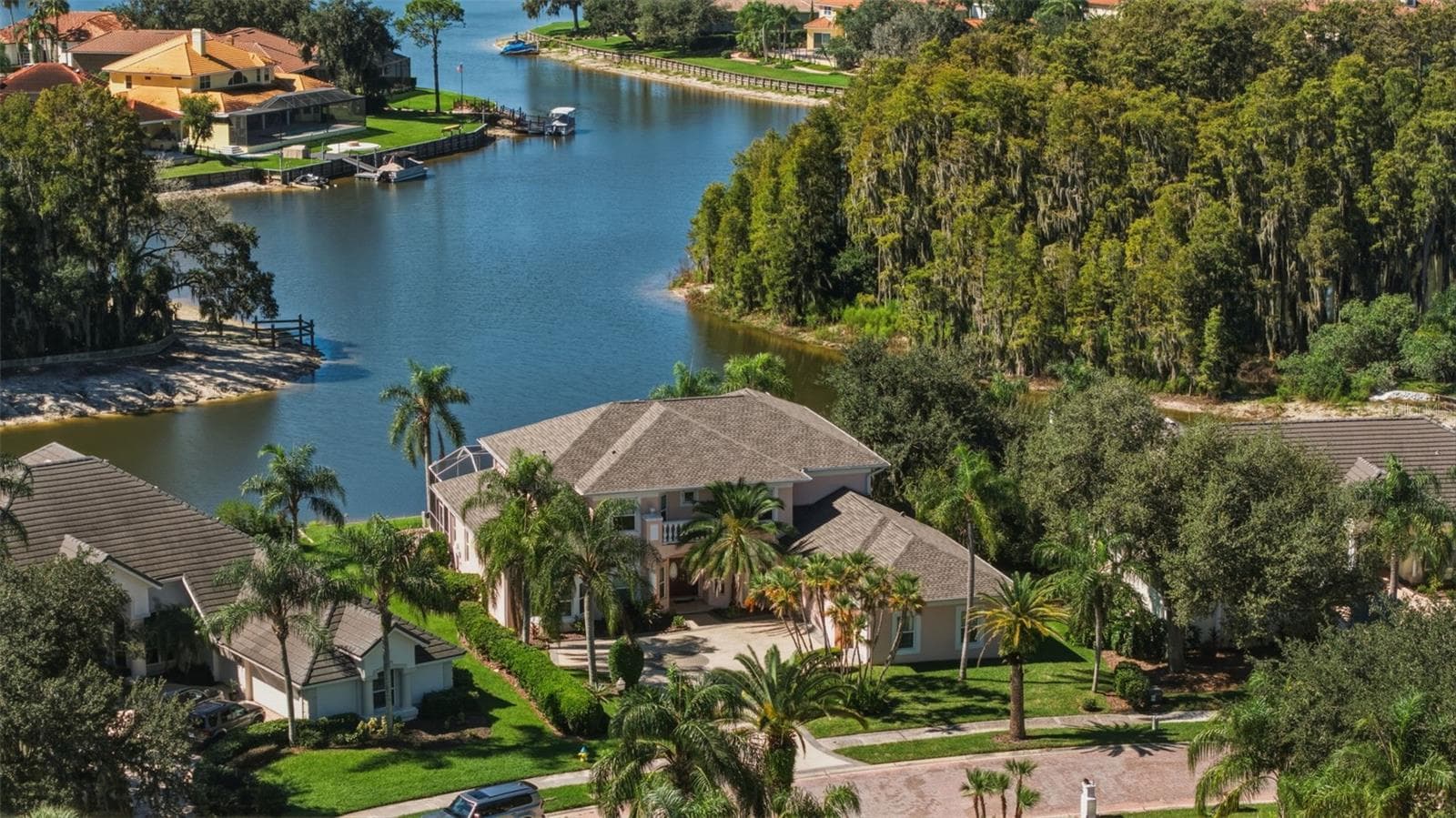 Single Family Residence at 17912 CACHET ISLE DR, TAMPA, photo 40 of 52