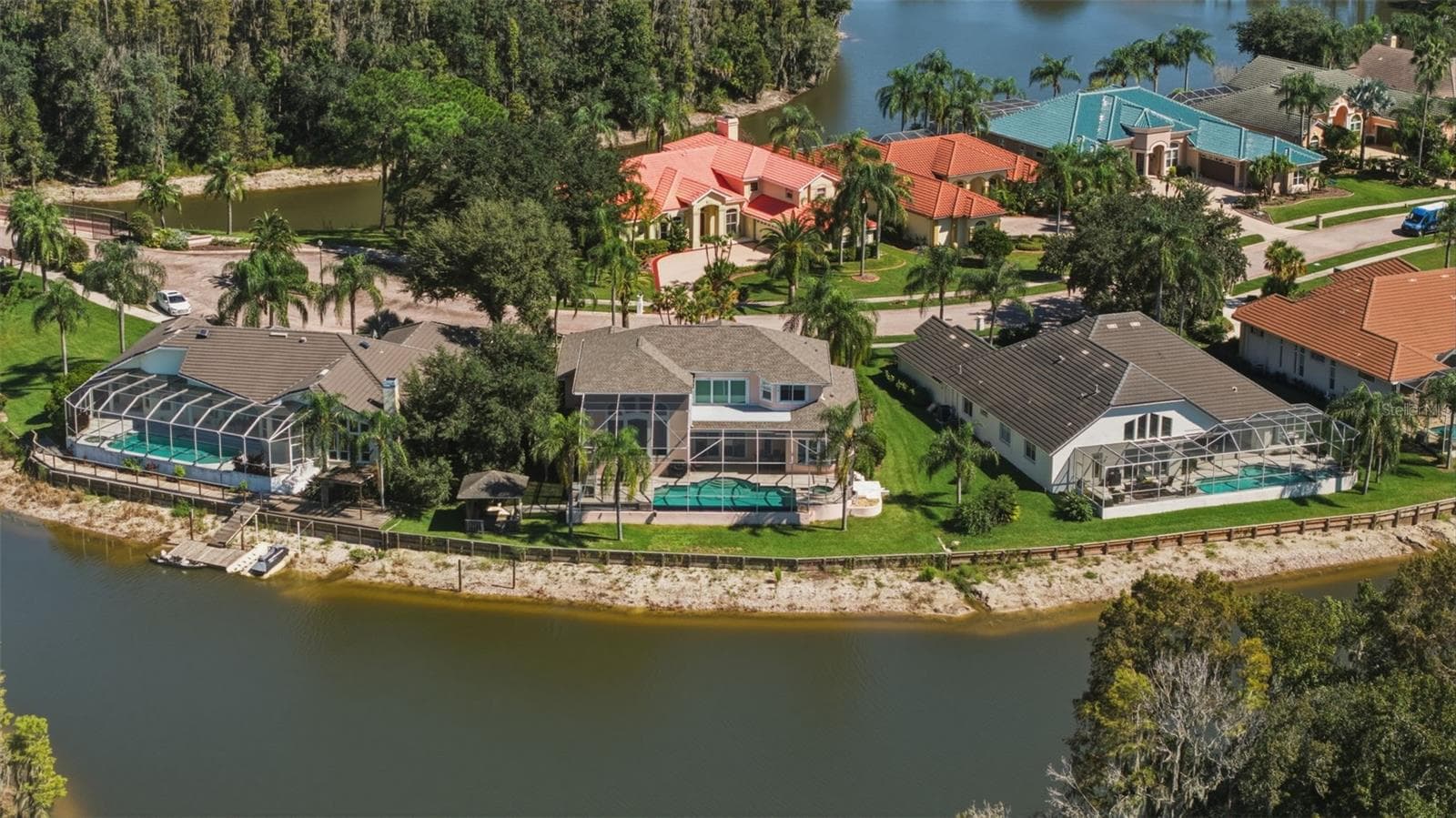 Single Family Residence at 17912 CACHET ISLE DR, TAMPA, photo 43 of 52
