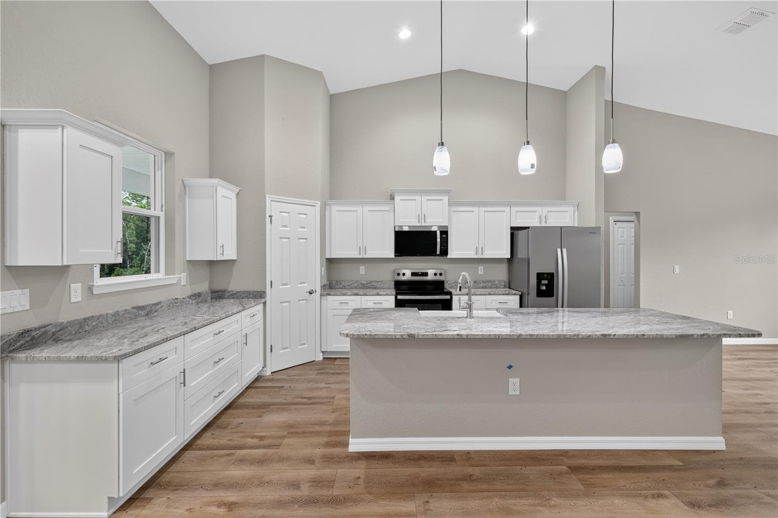 Single Family Residence at 13470 SW 69TH PL, OCALA, photo 15 of 29