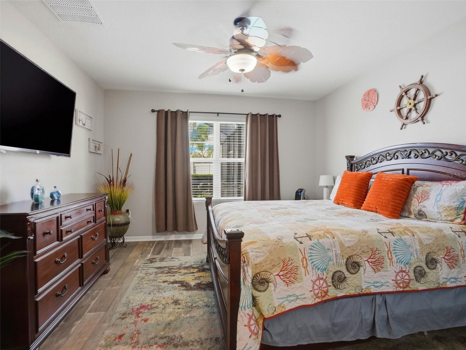 Single Family Residence at 529 HARTFORD HEIGHTS ST, SPRING HILL, photo 17 of 45