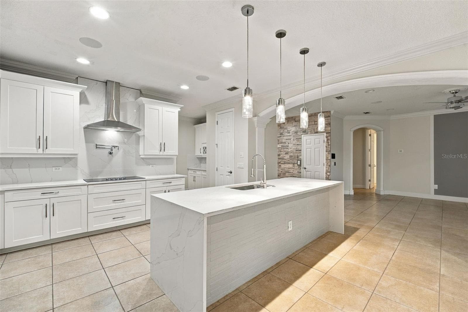 Kitchen Island - 1445 VIA SANGRO PL, WINTER PARK