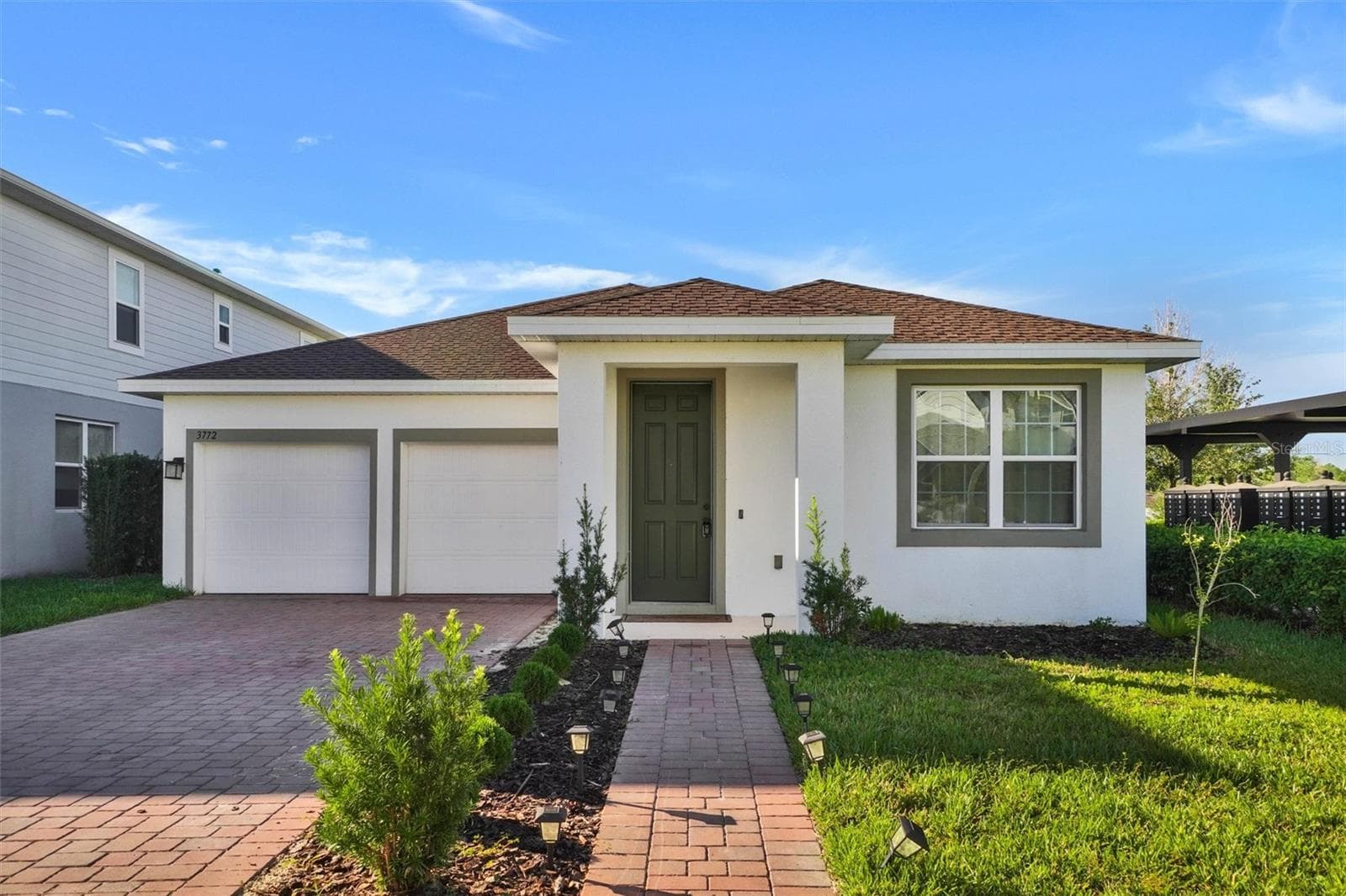 3772 BLUE MOUNTAIN WAY