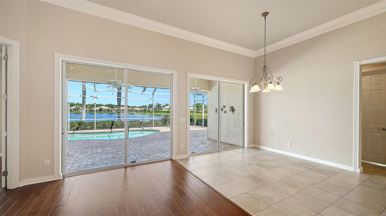 Single Family Residence at 5924 MARIPOSA LN, SARASOTA, photo 11 of 55