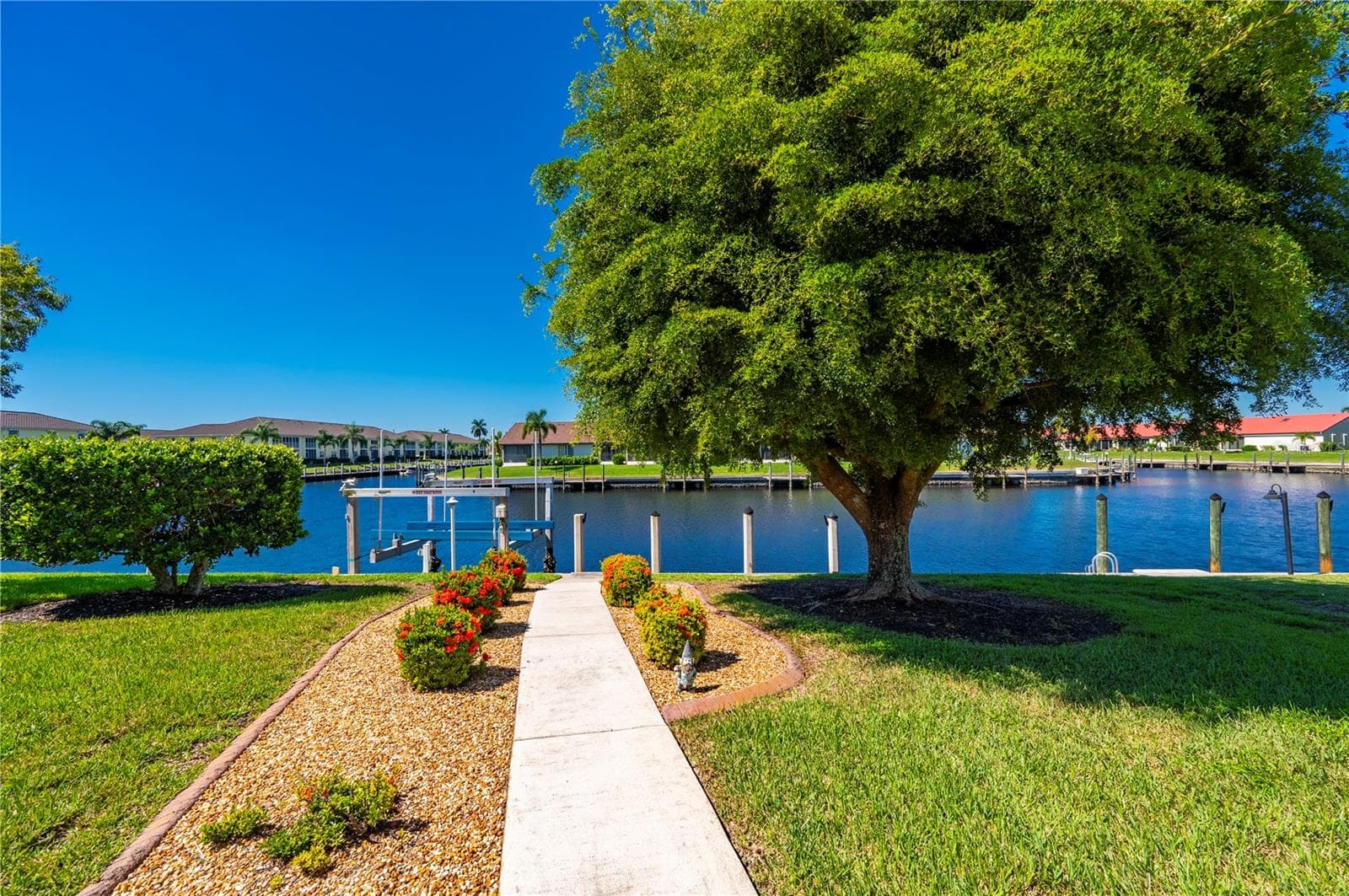 Single Family Residence at 1468 KITTIWAKE DR, PUNTA GORDA, photo 47 of 77