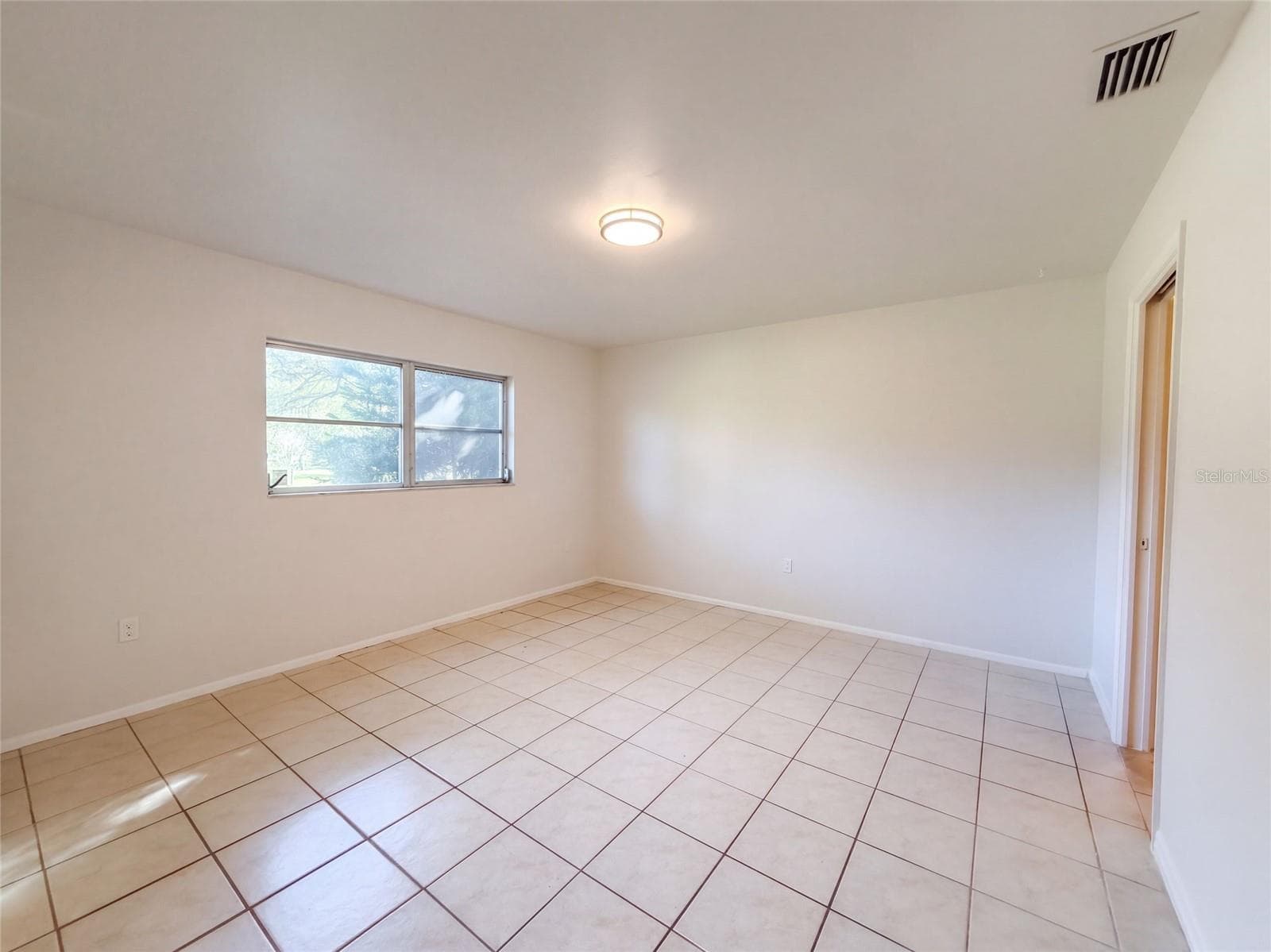 Single Family Residence at 3705 MALEC CIR, SARASOTA, photo 18 of 42