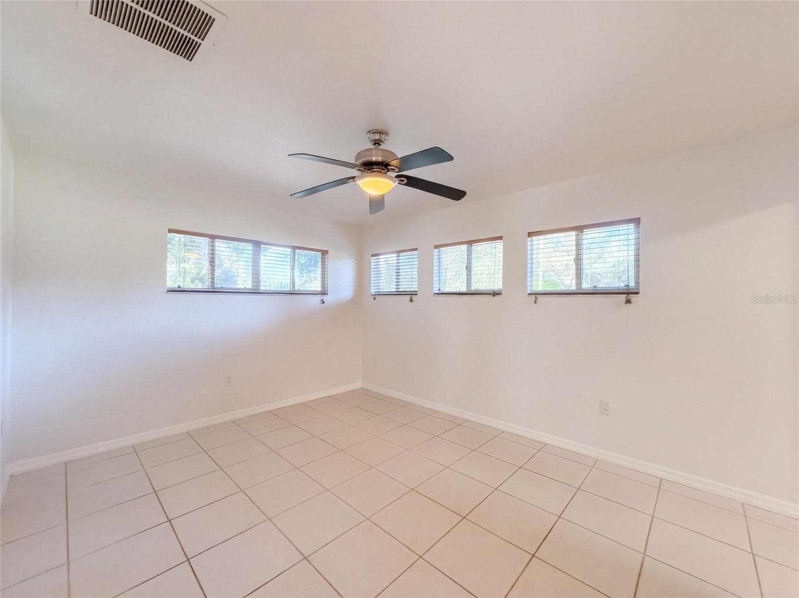 Single Family Residence at 3705 MALEC CIR, SARASOTA, photo 25 of 42