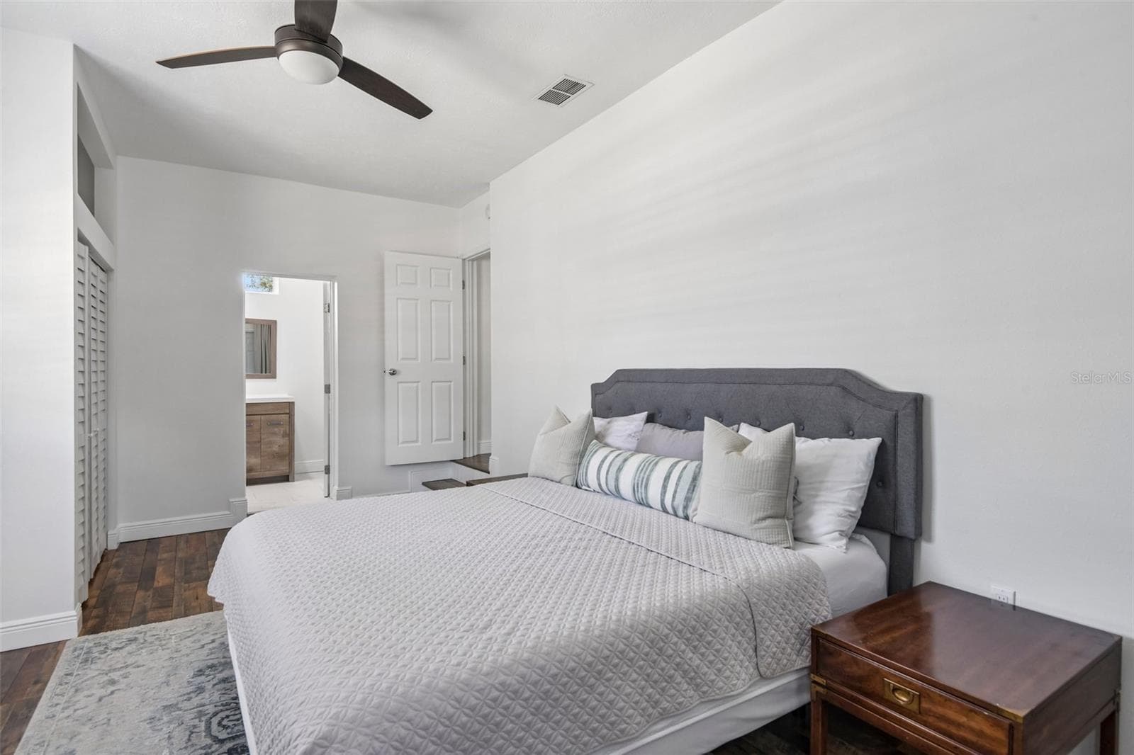 Primary Bedroom - 201 REDWOOD AVE, TAMPA