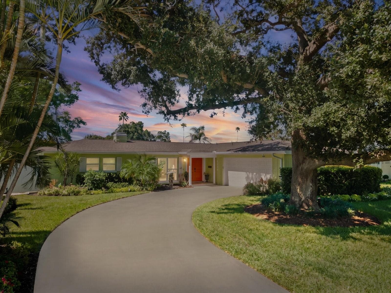Single Family Residence at 1316 GOLF VIEW DR, BELLEAIR, photo 33 of 44
