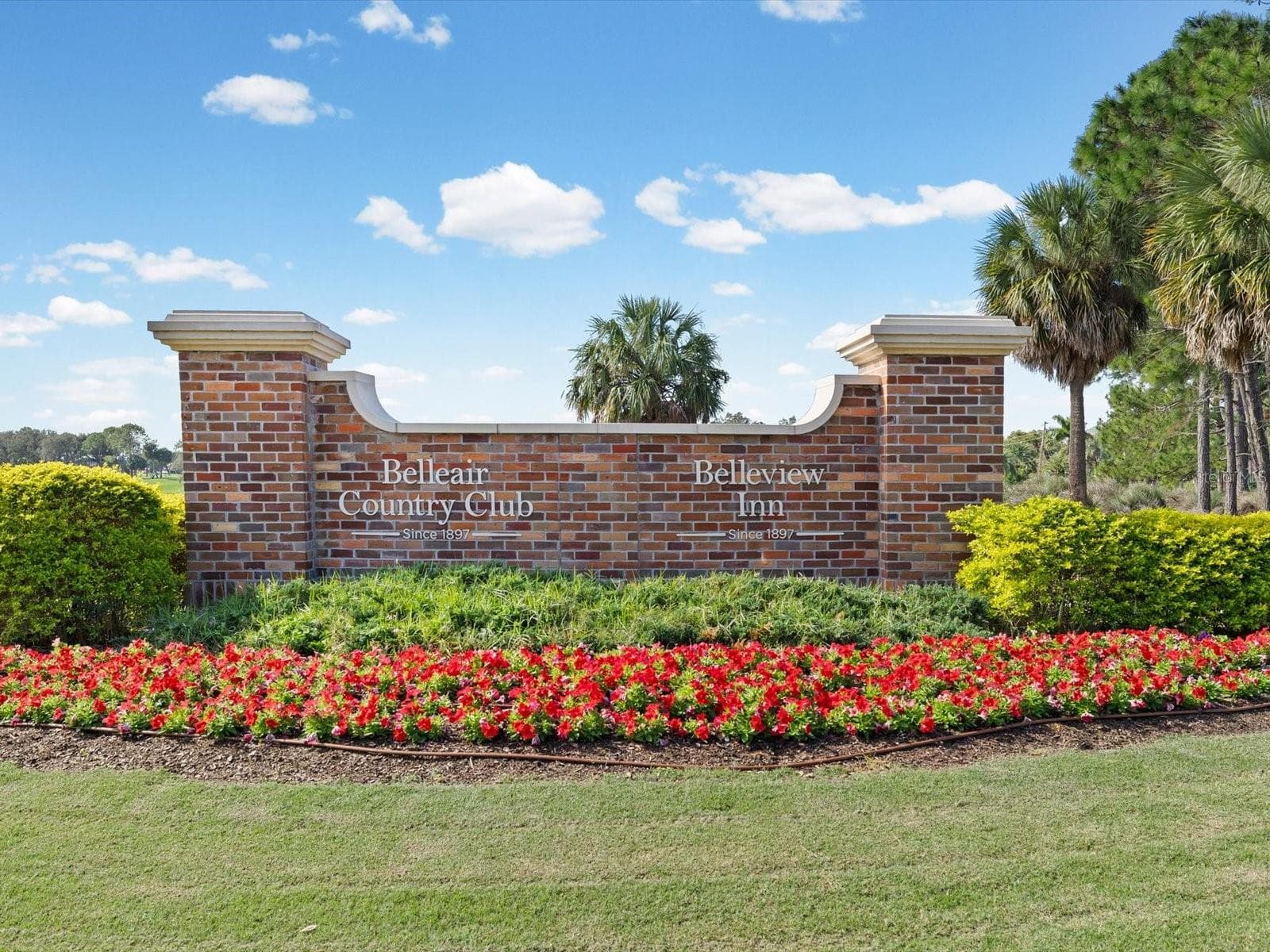 Single Family Residence at 1316 GOLF VIEW DR, BELLEAIR, photo 41 of 44