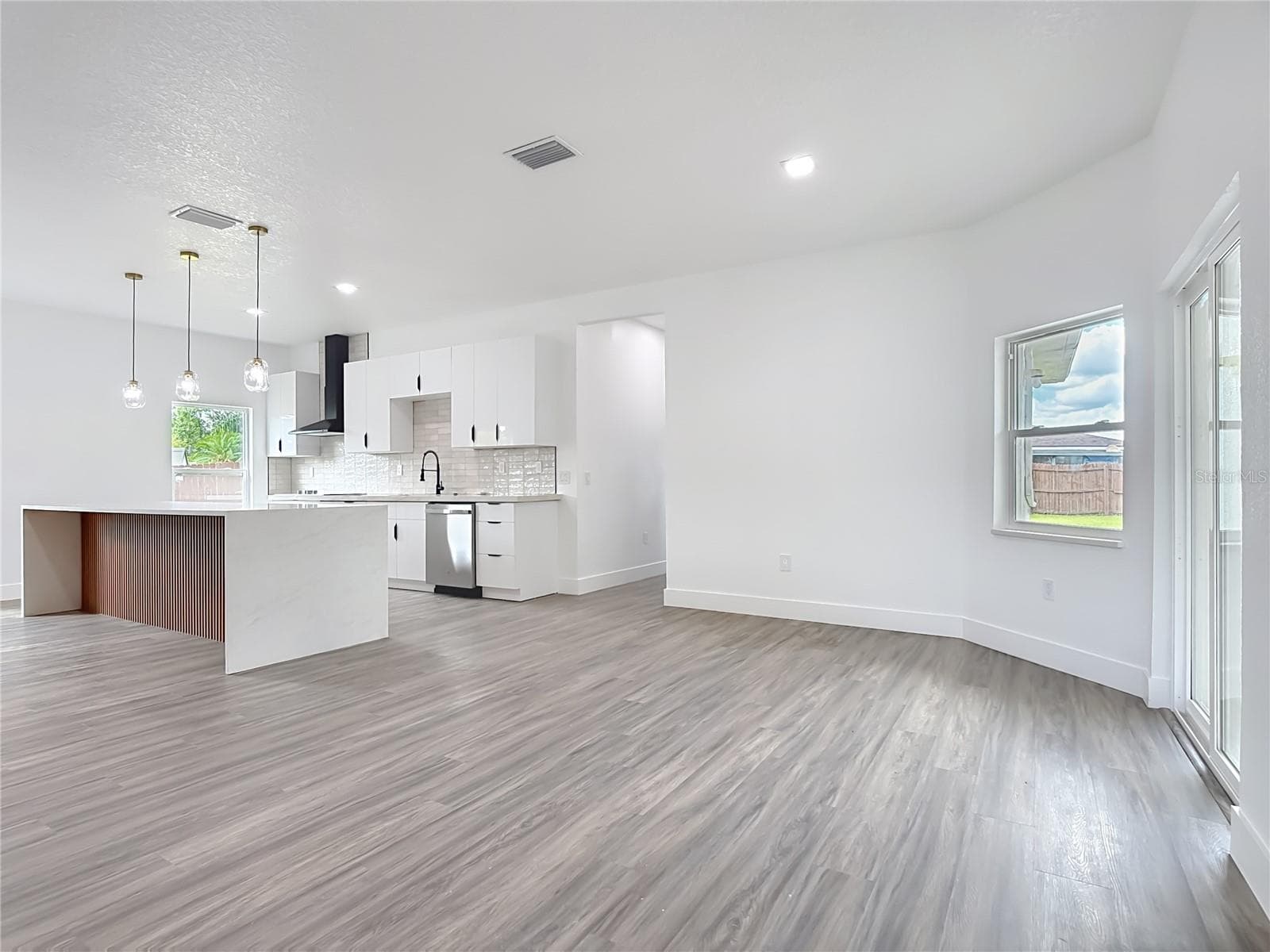 Single Family Residence at 4203 LUGANO CT, KISSIMMEE, photo 11 of 75