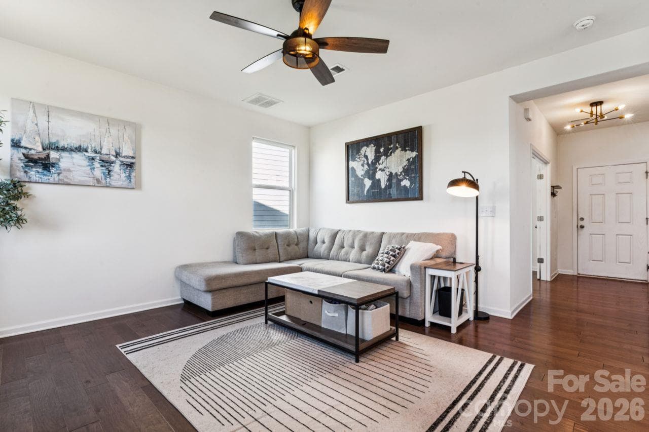 Living room - 2625 Trinity Street, Monroe