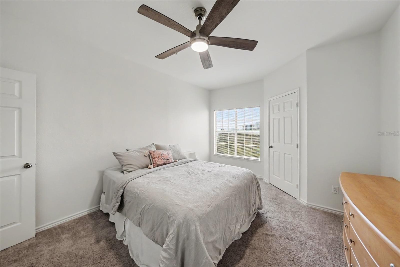 Condominium at 4306 BAYSIDE VILLAGE DR #204, TAMPA, photo 16 of 31