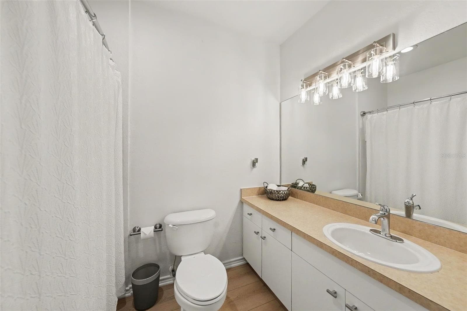 Condominium at 4306 BAYSIDE VILLAGE DR #204, TAMPA, photo 21 of 31