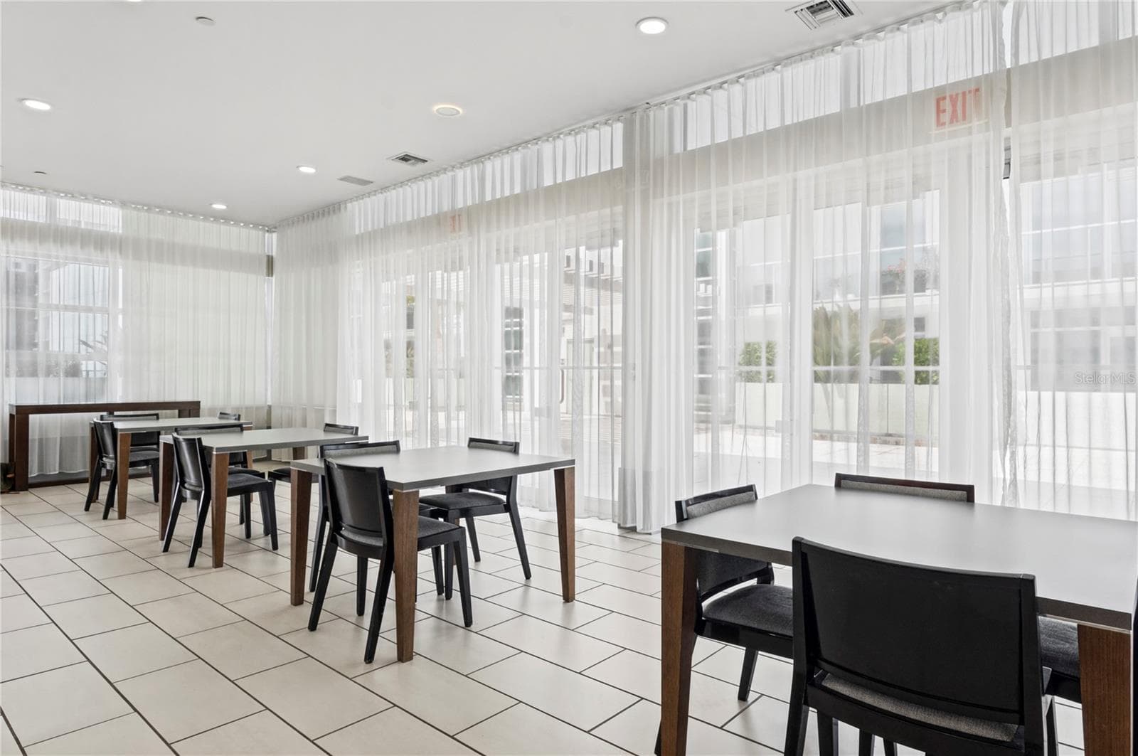 Amenity Center - 912 CHANNELSIDE DR #2414, TAMPA