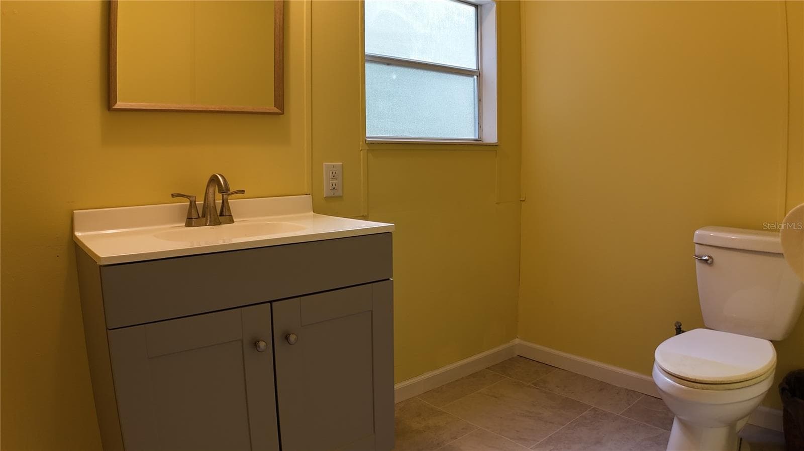 Manufactured Home at 10851 NE 110TH LN, ARCHER, photo 11 of 28