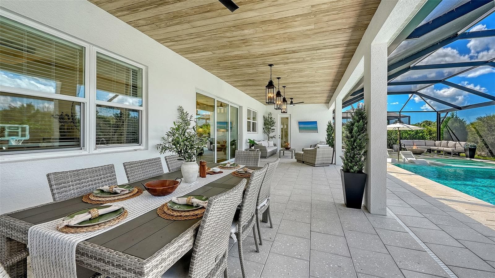 Single Family Residence at 10317 CANAVERAL CIR, SARASOTA, photo 42 of 100
