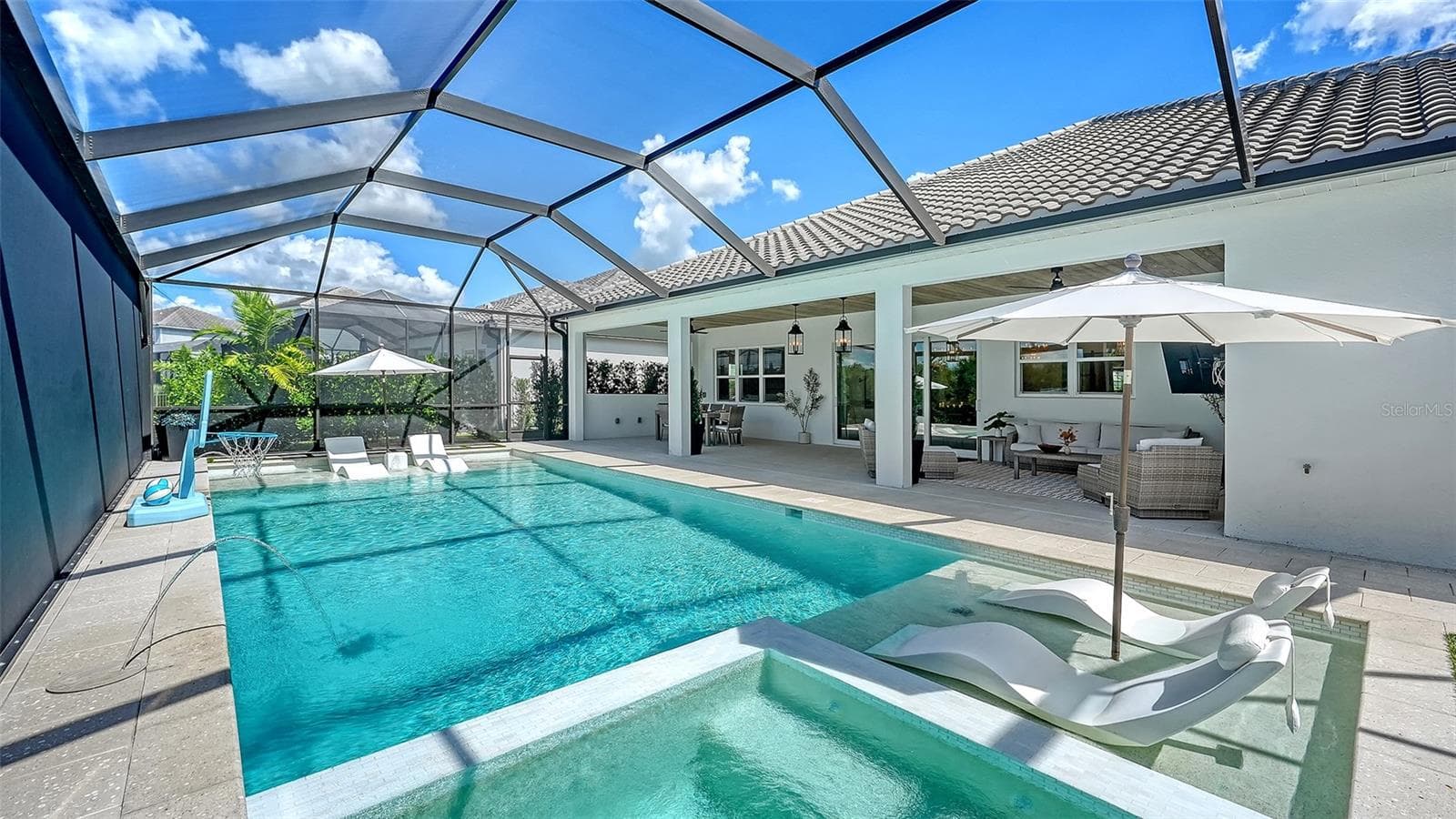 Single Family Residence at 10317 CANAVERAL CIR, SARASOTA, photo 54 of 100