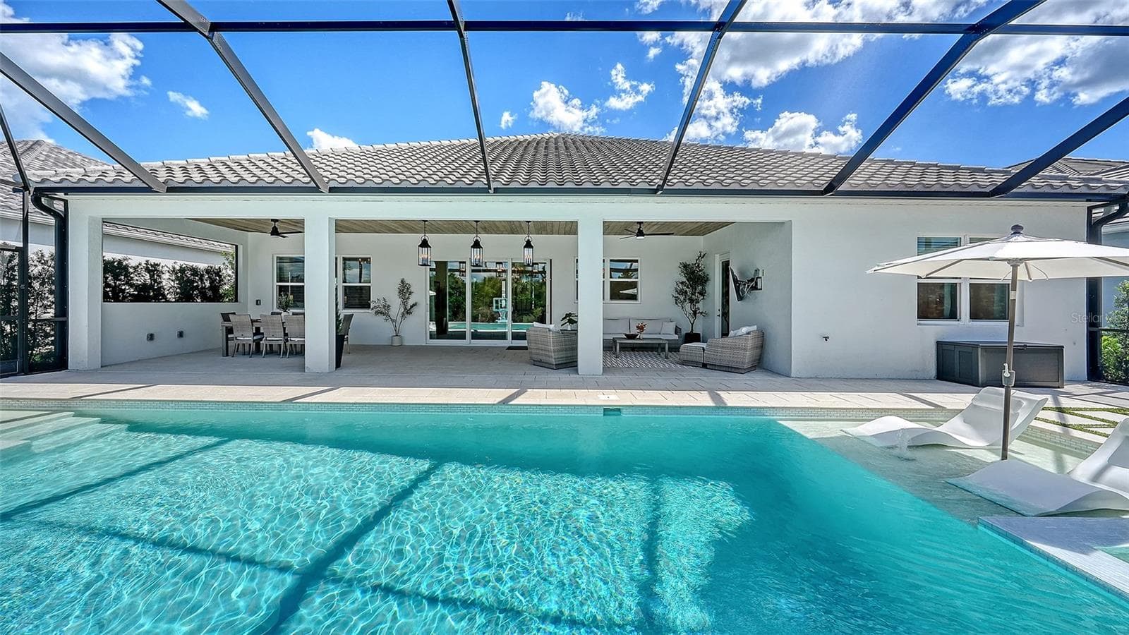 Single Family Residence at 10317 CANAVERAL CIR, SARASOTA, photo 56 of 100