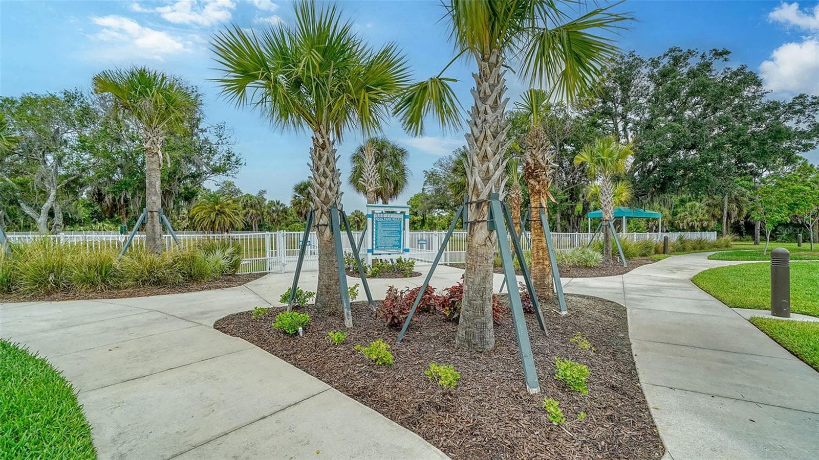 Single Family Residence at 10317 CANAVERAL CIR, SARASOTA, photo 88 of 100