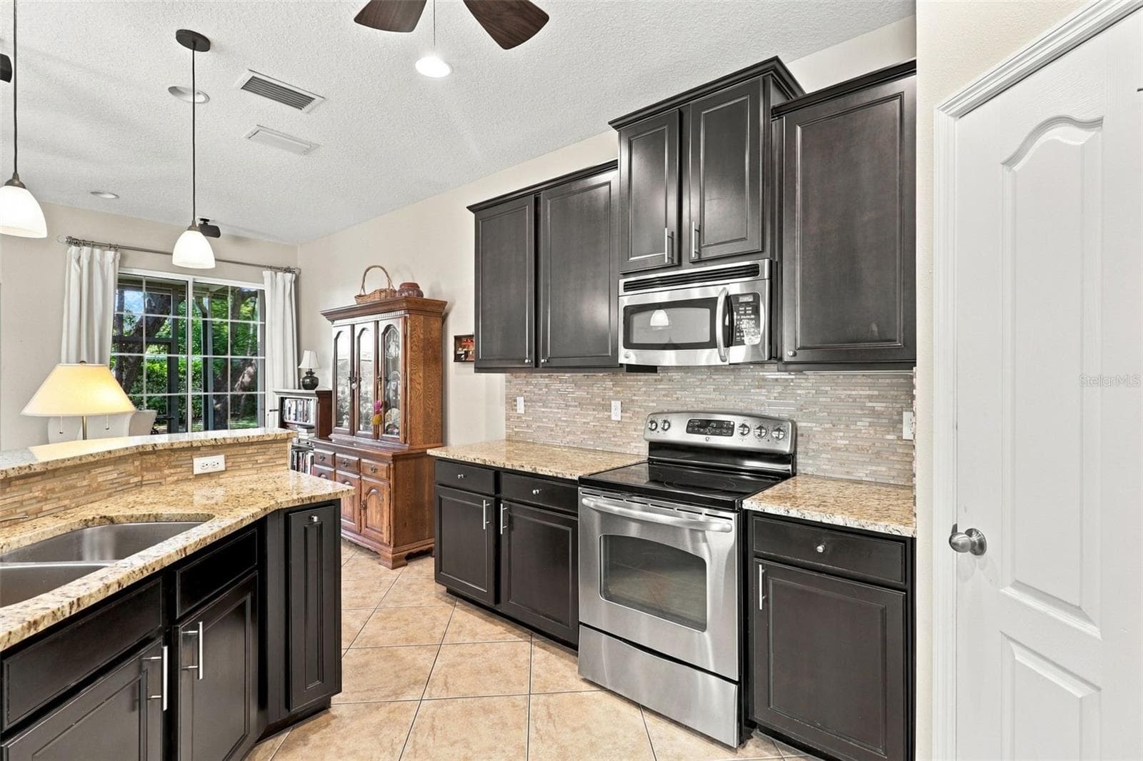 Townhouse at 7001 INTERBAY BLVD #177, TAMPA, photo 7 of 40