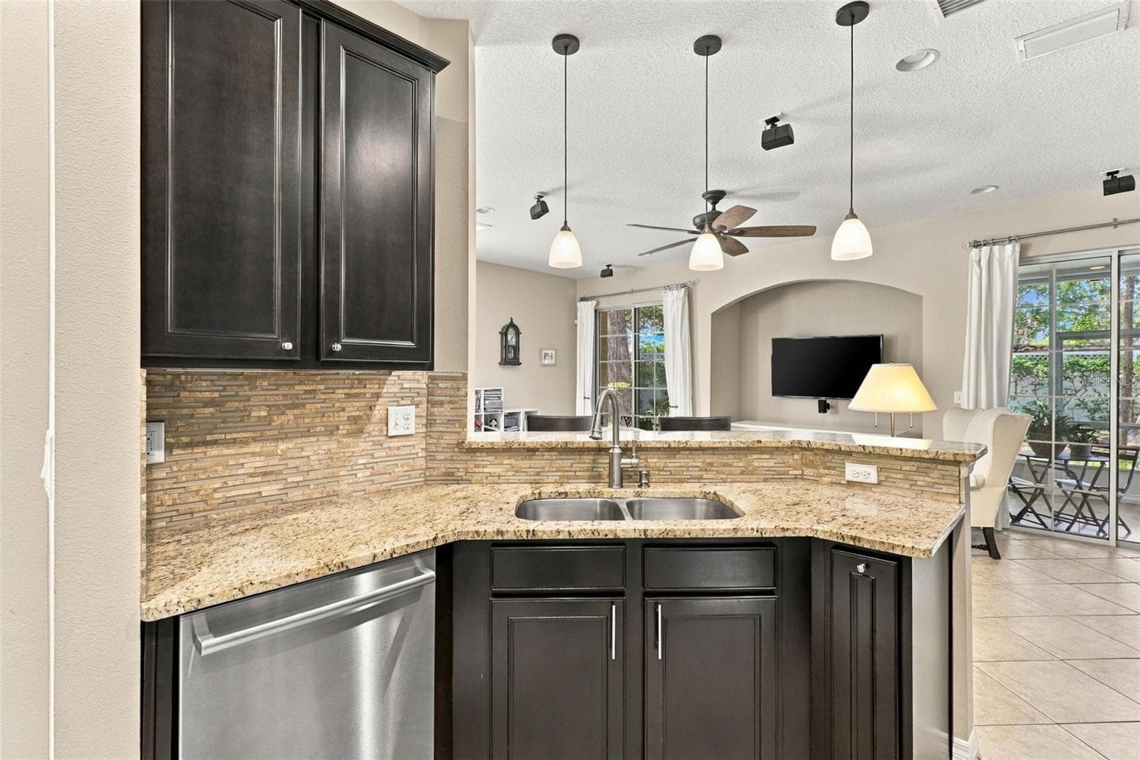 Townhouse at 7001 INTERBAY BLVD #177, TAMPA, photo 8 of 40
