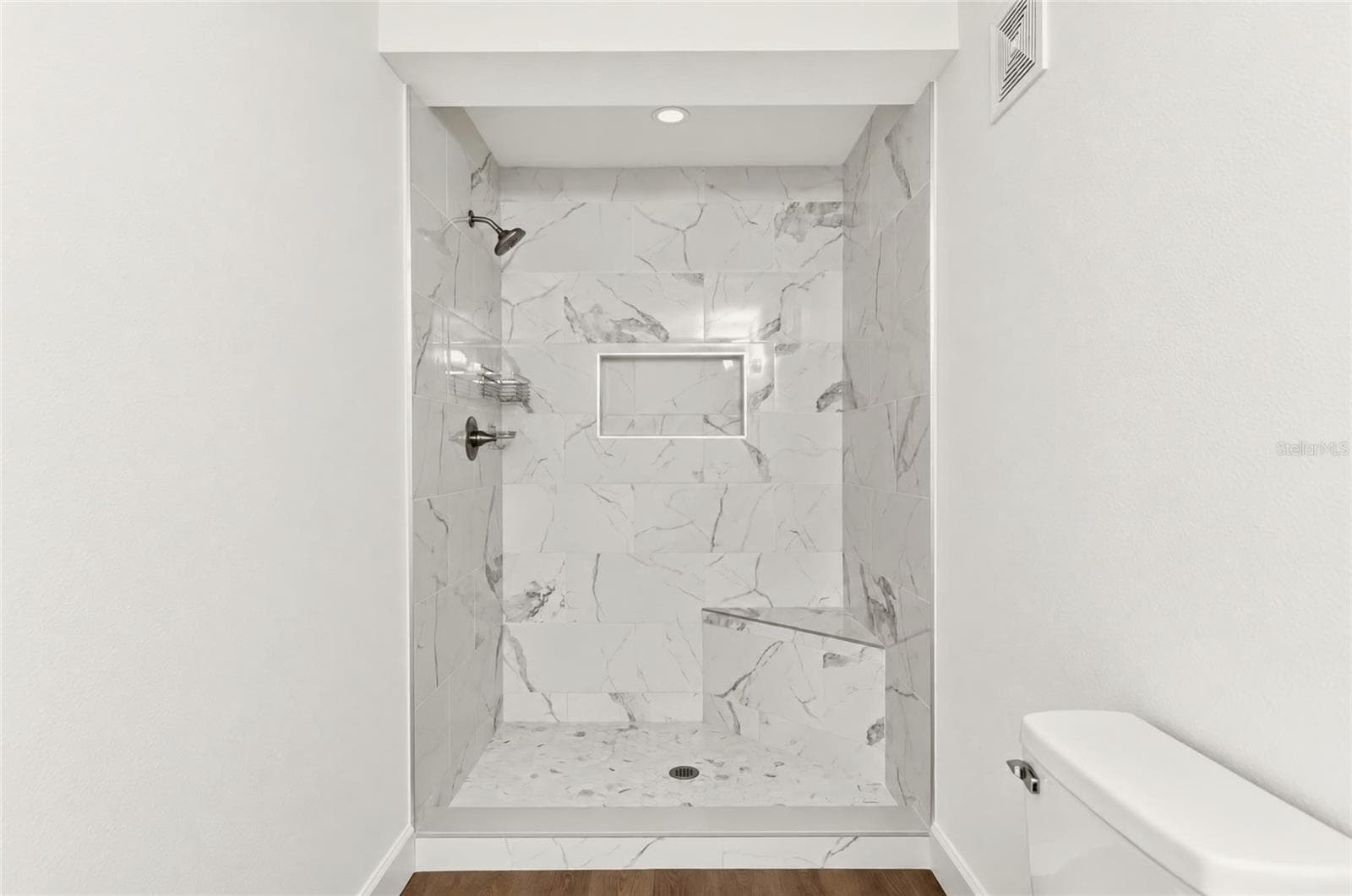 Master Bathroom - 1333 SE 3RD ST, OCALA