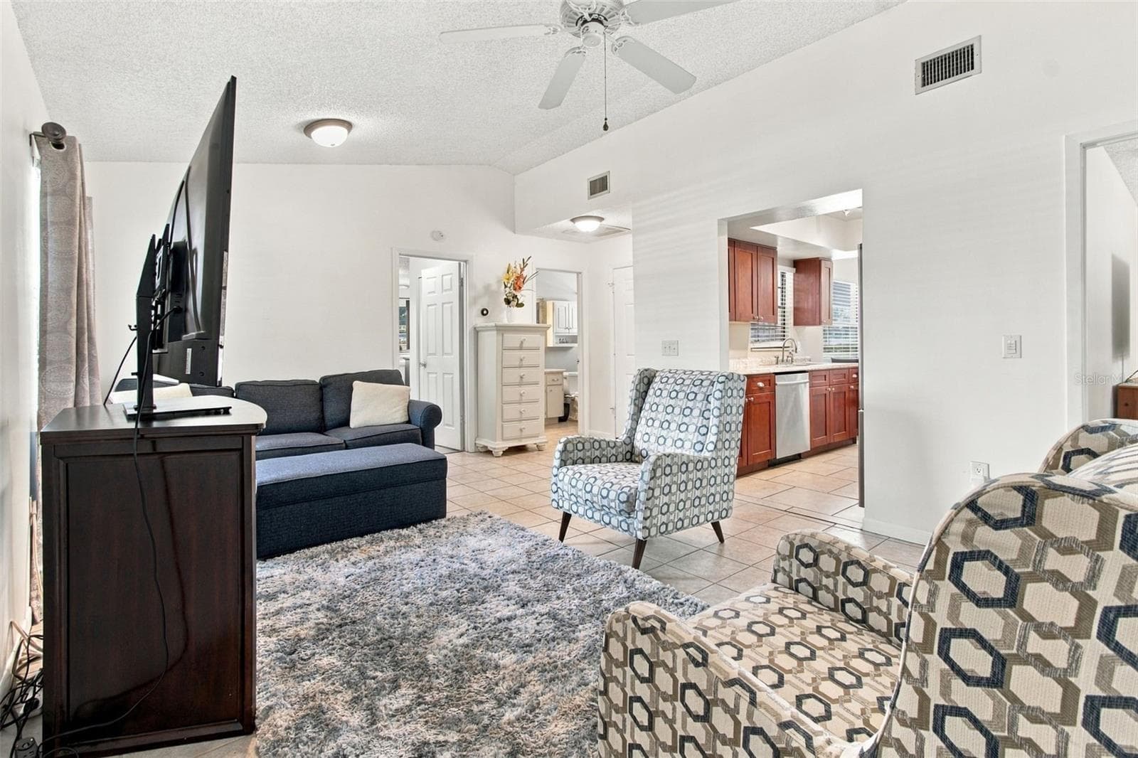 Living Room - 38611 FERM CIR, ZEPHYRHILLS