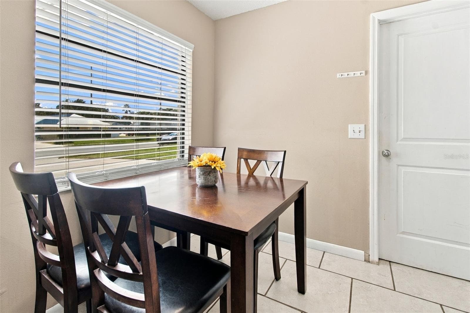 Dining Area - 38611 FERM CIR, ZEPHYRHILLS