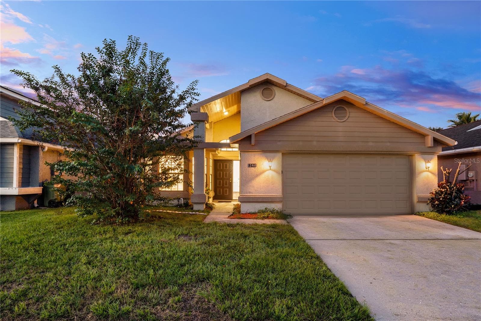2616 WHALEBONE BAY DR