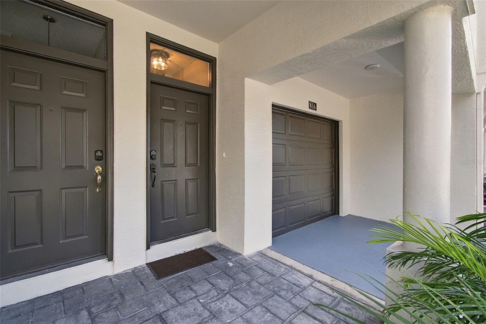 Condominium at 816 NORMANDY TRACE RD, TAMPA, photo 5 of 58