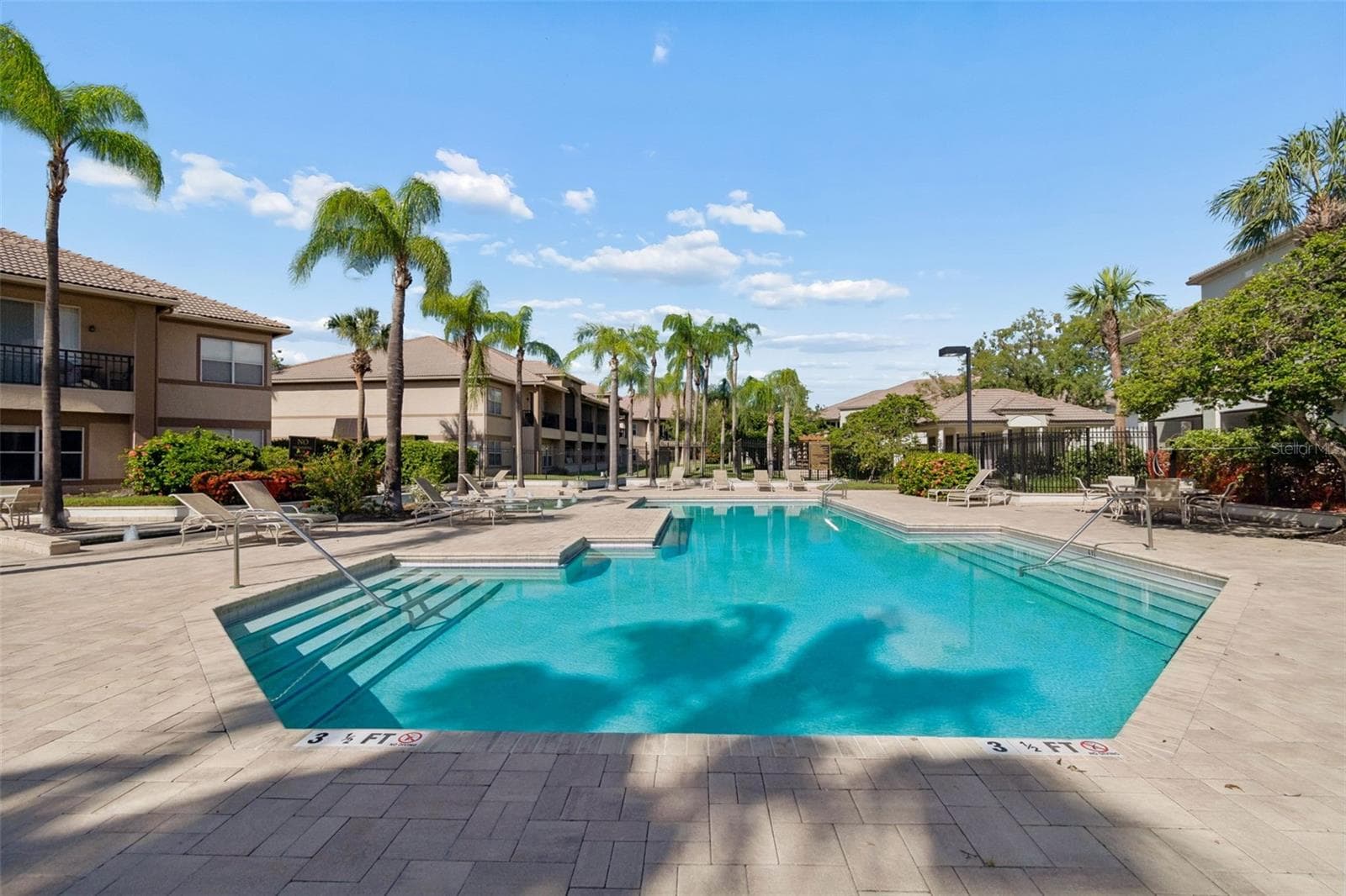 Condominium at 816 NORMANDY TRACE RD, TAMPA, photo 47 of 58