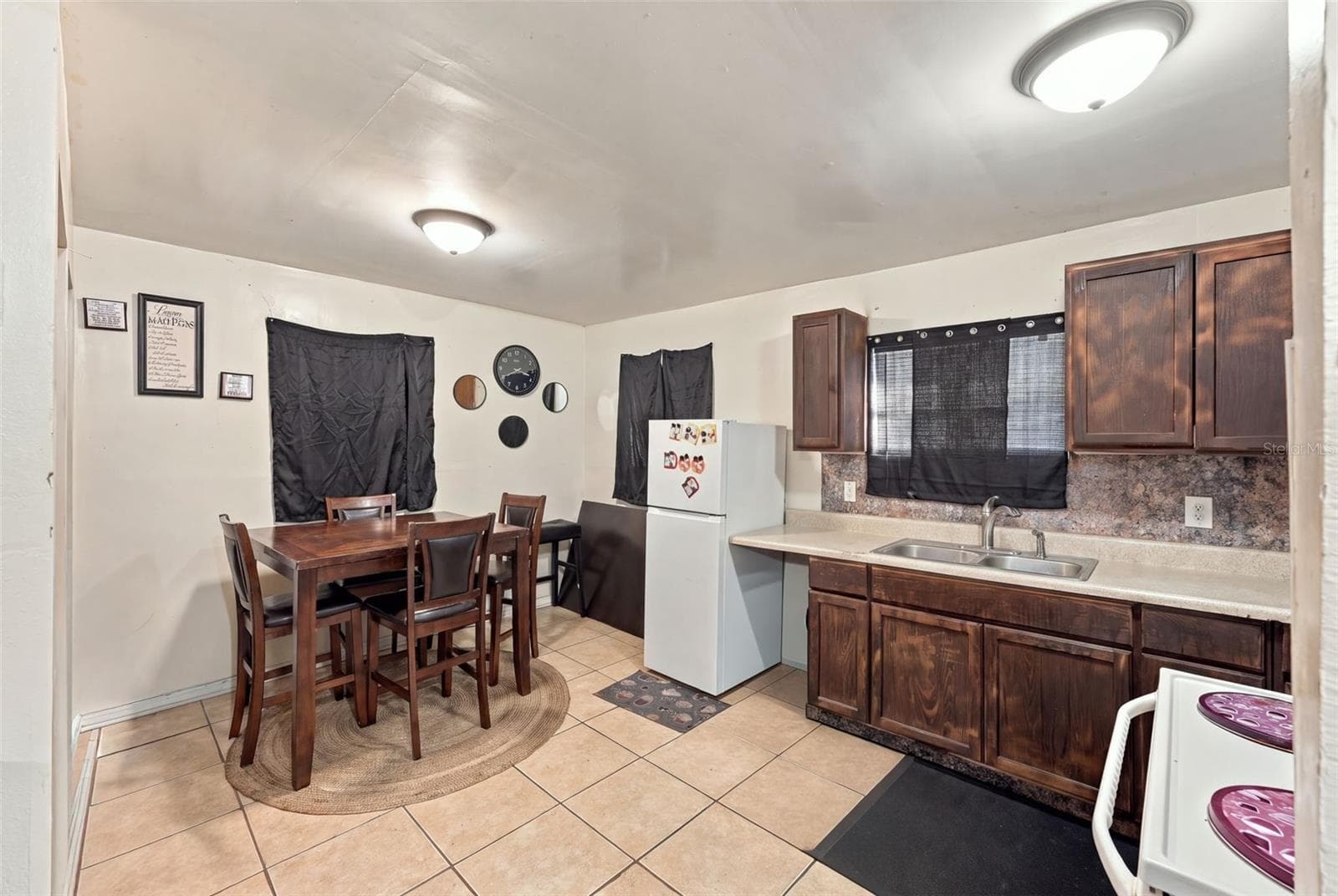 Triplex at 1119 W 12TH ST, SANFORD, photo 6 of 22
